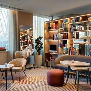 Ac Porte Maillot By Marriott France
